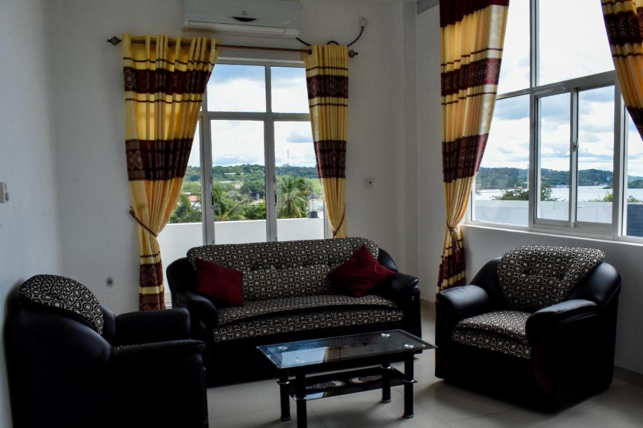 Mallika Resort تريكونامالاي المظهر الخارجي الصورة