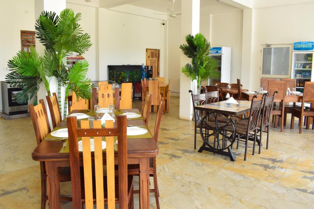 Mallika Resort تريكونامالاي المظهر الخارجي الصورة
