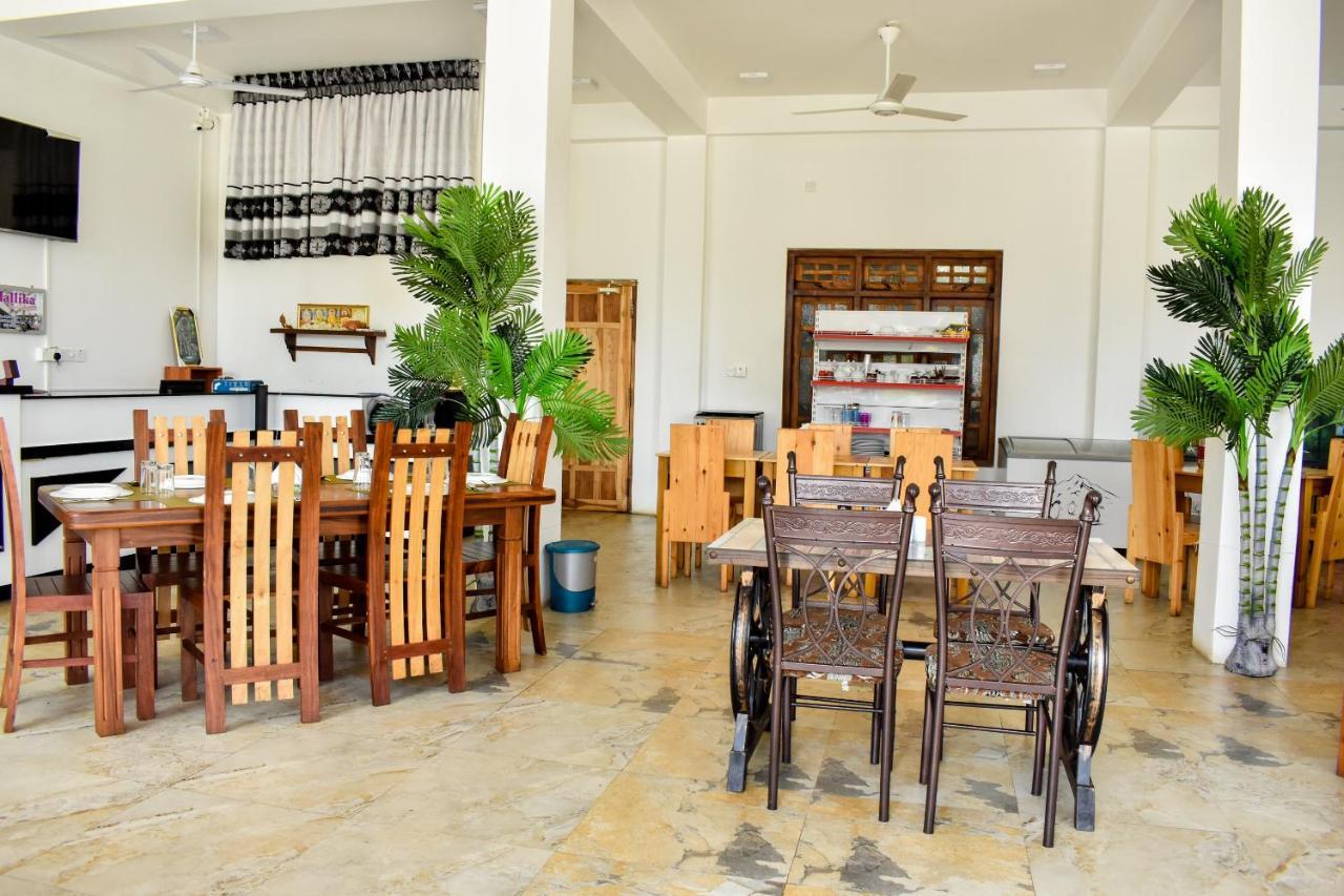 Mallika Resort تريكونامالاي المظهر الخارجي الصورة
